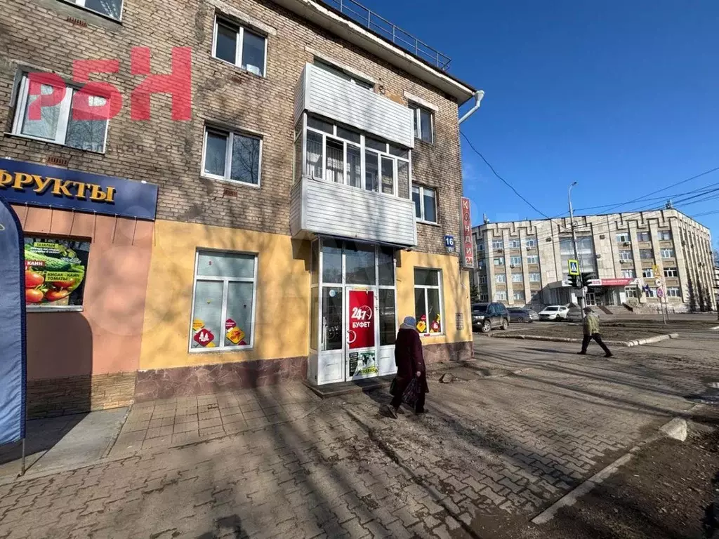 На трафике с хорошей видимостью, 73,5м2 - Фото 1