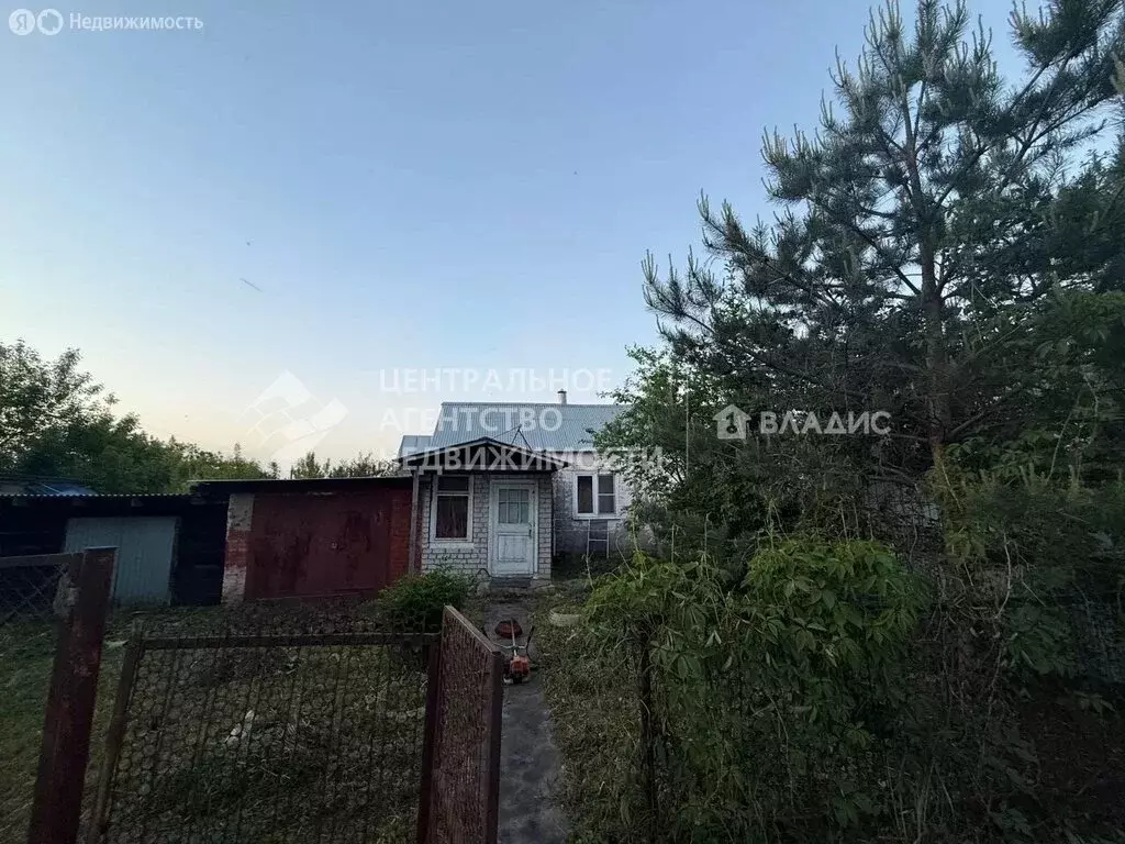 Дом в село Кораблино, Центральная улица, 166 (15.8 м) - Фото 2