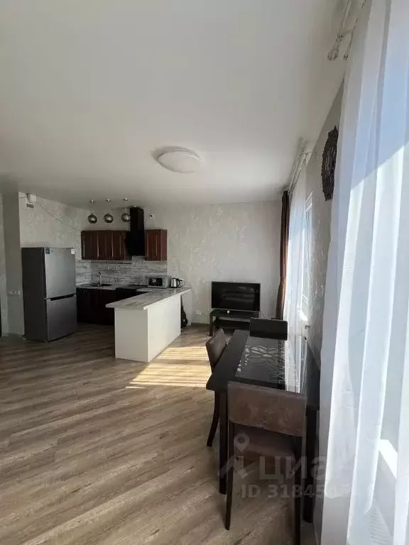 2-к кв. Карелия, Петрозаводск ул. Чкалова, 40 (40.0 м) - Фото 0