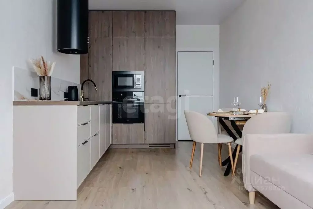 2-к кв. Красноярский край, Красноярск Октябрьская ул., 10 (39.0 м) - Фото 0