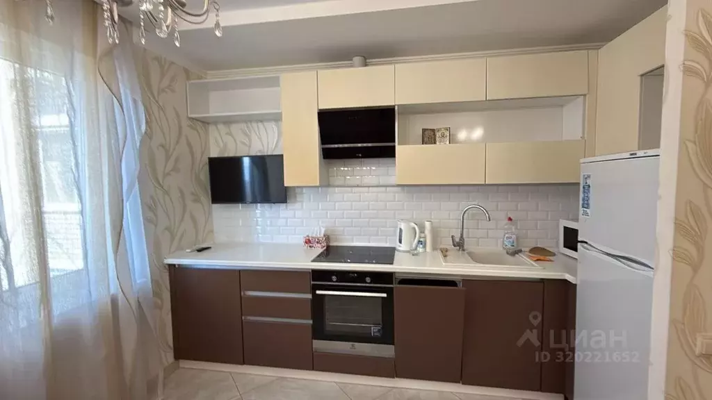2-к кв. Саратовская область, Саратов ул. Имени В.Н. Симбирцева, 40А ... - Фото 0