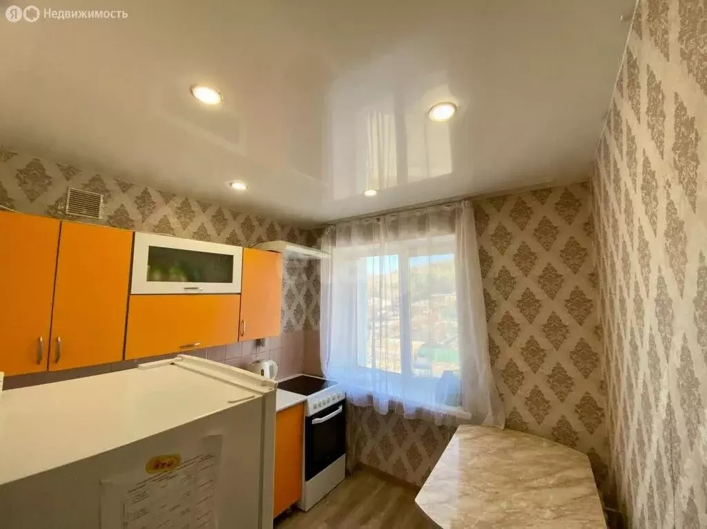 2-комнатная квартира: Белогорье, Заводская улица, 1 (42.9 м) - Фото 1