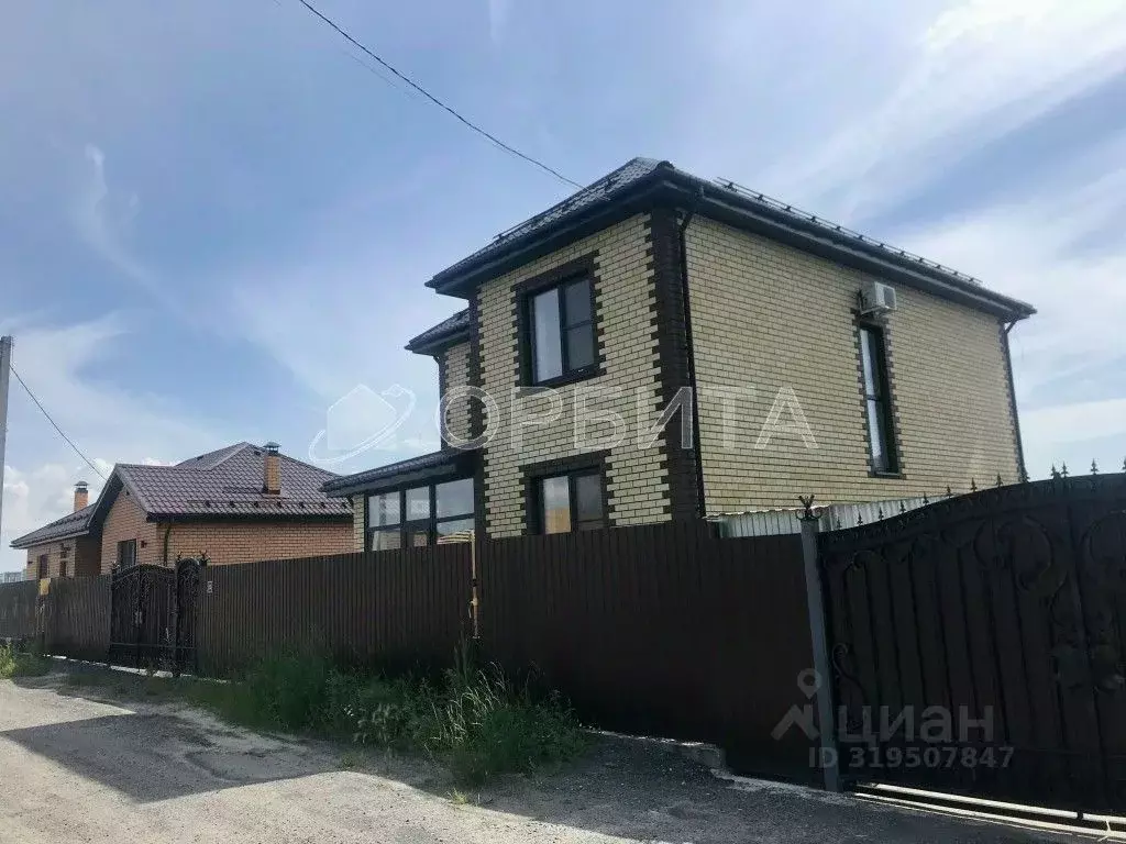 Дом в Тюменская область, Тюмень ул. Ивана Нестерова, 3 (134 м) - Фото 1
