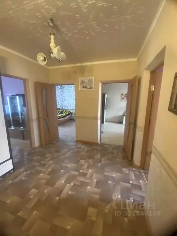 4-к кв. Волгоградская область, Волгоград Новоузенская ул., 4 (82.8 м) - Фото 1