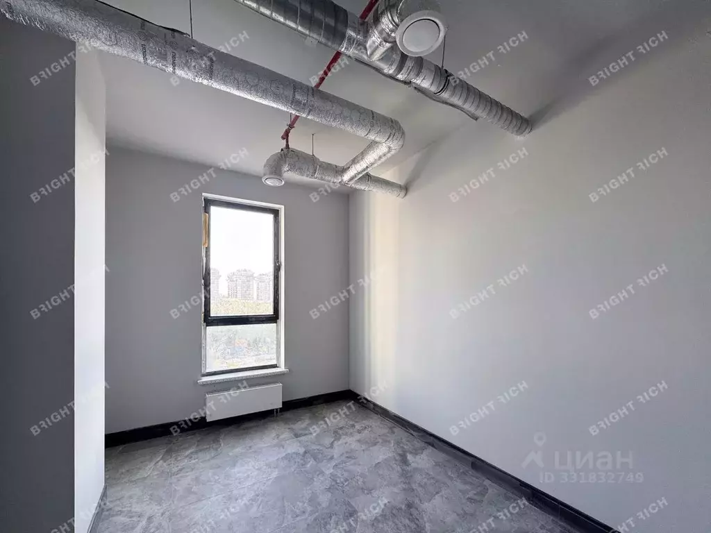 Офис в Санкт-Петербург ул. Парфеновская, 12 (498 м) - Фото 1