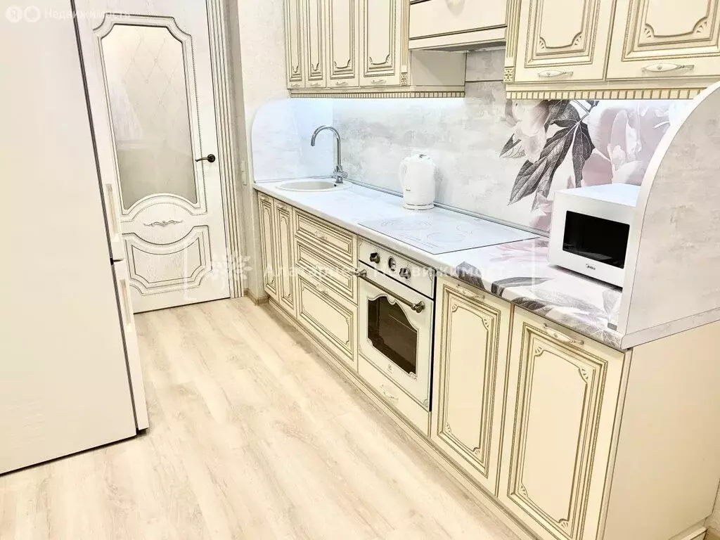 1-комнатная квартира: деревня Кисловка, микрорайон Северный, улица ... - Фото 2