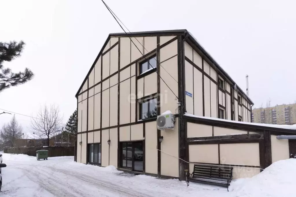 Помещение свободного назначения в Тюменская область, Тюмень ул. ... - Фото 1