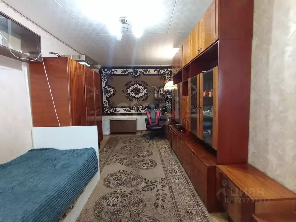 2-к кв. Саратовская область, Энгельс Полтавская ул., 15б (40.2 м) - Фото 1