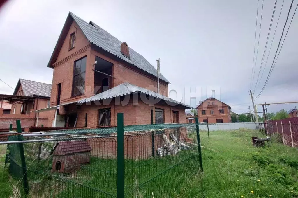 Дом в Новосибирская область, Новосибирск Бирюзовая ул., 14 (202 м) - Фото 0