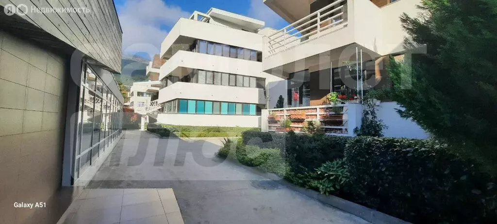 2-комнатная квартира: Республика Крым, муниципальный округ Ялта, ... - Фото 1