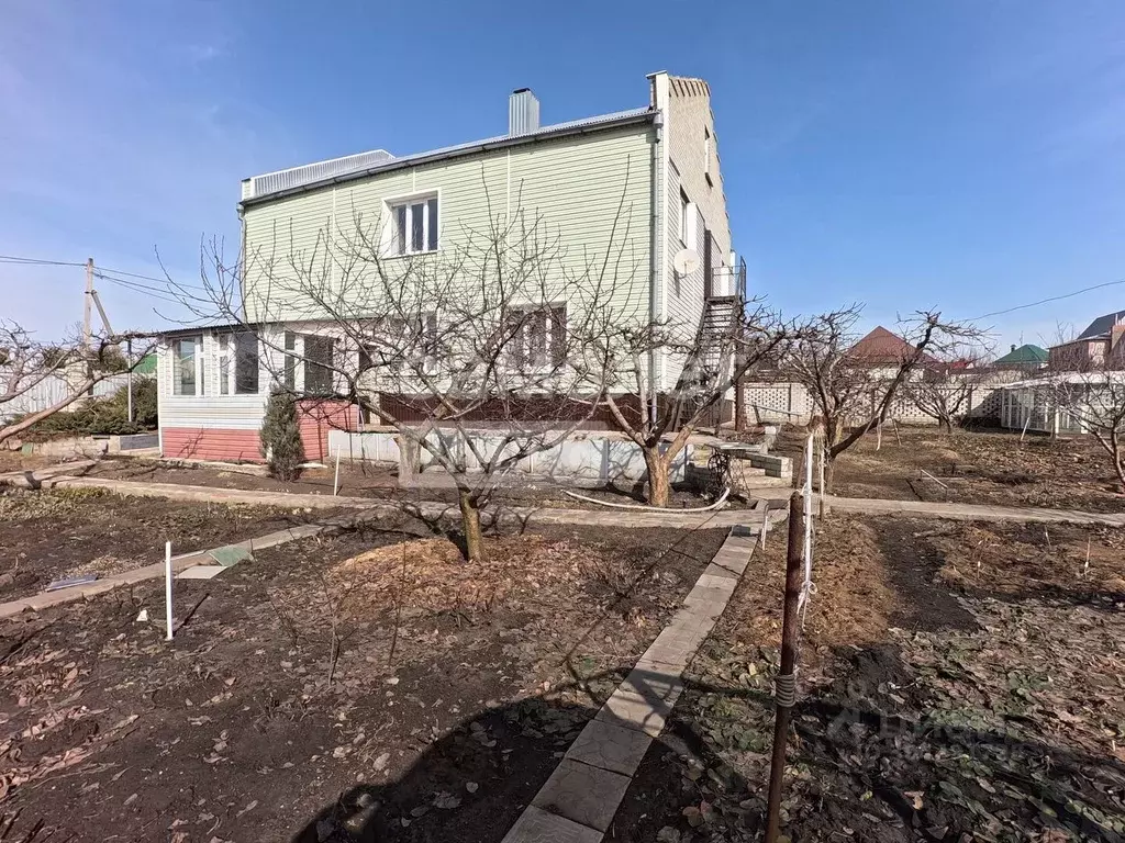 Дом в Белгородская область, Старый Оскол Лазурная ул. (220 м) - Фото 1