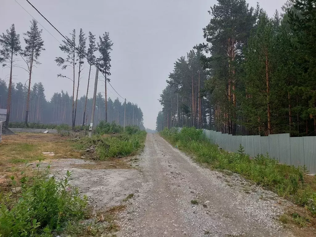 Участок в Свердловская область, Сысертский городской округ, д. Ключи, ... - Фото 0