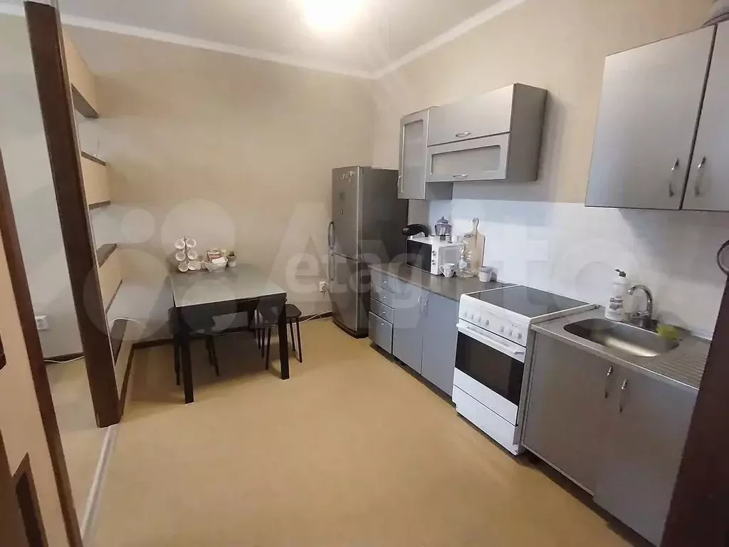 2-к. квартира, 61,5 м, 4/9 эт. - Фото 1