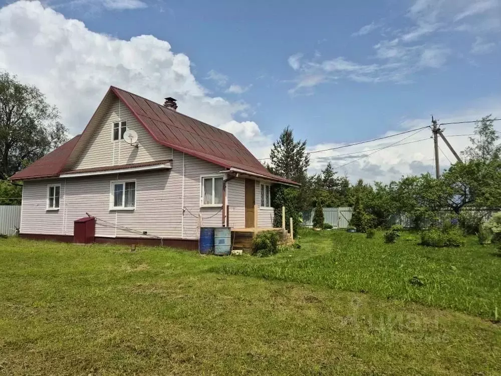 Дом в Ленинградская область, Гатчинский район, д. Старое Хинколово  ... - Фото 1