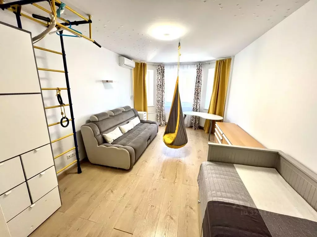 3-к кв. Москва, Москва, Московский г. 3-й мкр, 18 (94.0 м) - Фото 1