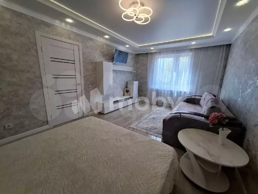 1-к. квартира, 40,5 м, 4/9 эт. - Фото 1