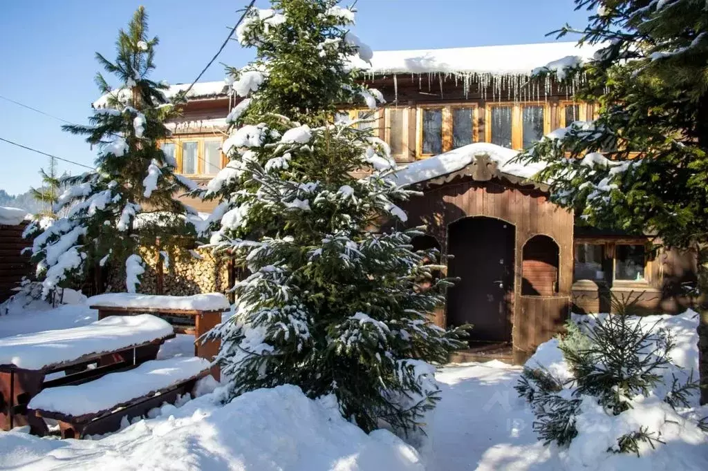 Дом в Алтай, Турочакский район, с. Иогач Центральная ул., 39 (50 м) - Фото 1