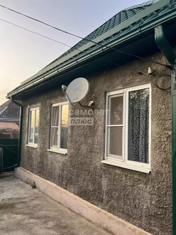 Дом в Краснодарский край, Абинский район, Холмское с/пос, Холмская ... - Фото 1