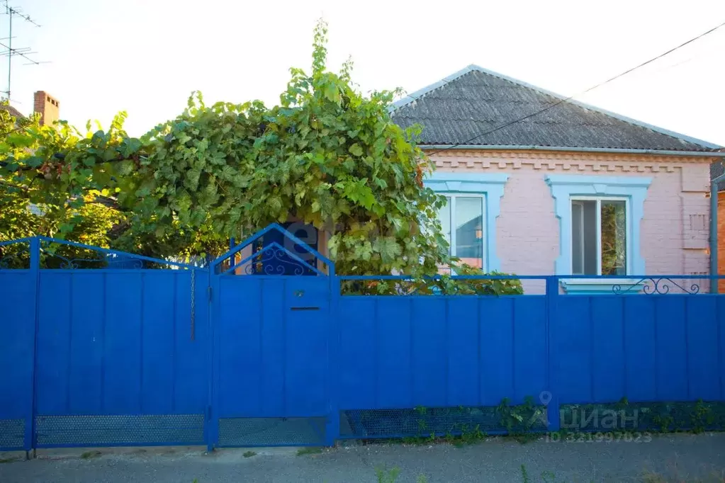 Дом в Краснодарский край, Славянск-на-Кубани Западная ул. (60 м) - Фото 1