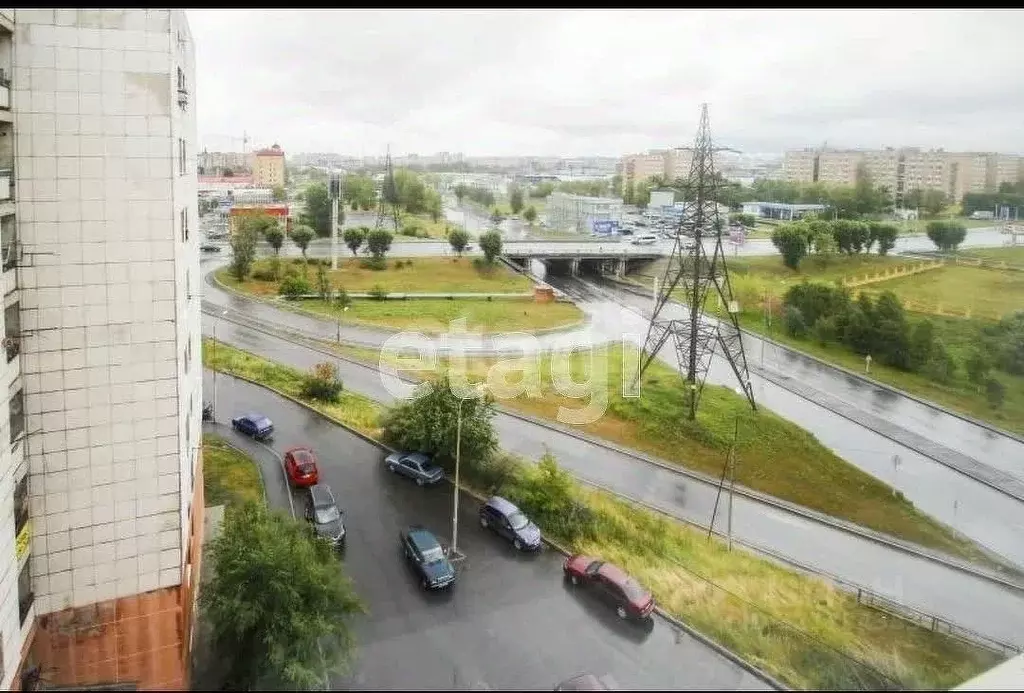 Комната Тюменская область, Тюмень ул. Республики, 229 (12.2 м) - Фото 1