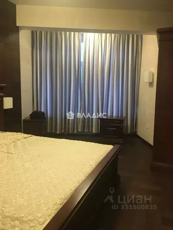 1-к кв. Бурятия, Улан-Удэ ул. Смолина, 77 (50.0 м) - Фото 0