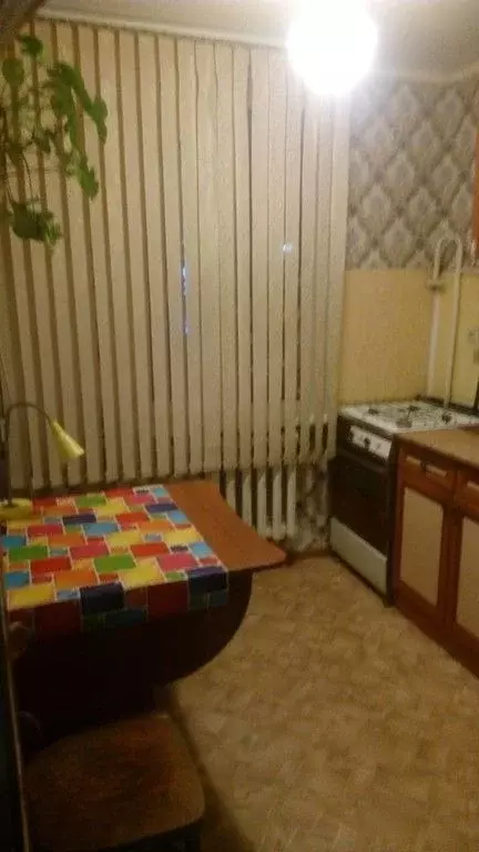 2-к кв. Омская область, Омск ул. 7-я Линия, 177 (50.0 м) - Фото 1