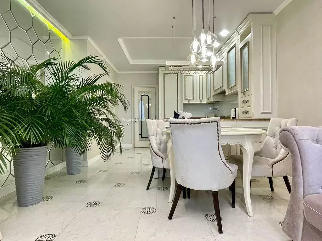 3-к кв. Хабаровский край, Хабаровск Ленинградская ул., 53к1 (90.9 м) - Фото 1