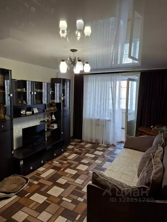 2-к кв. Астраханская область, Астрахань ул. Сен-Симона, 33 (51.8 м) - Фото 1