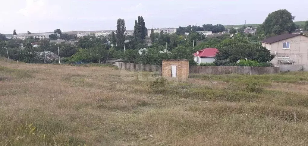Участок в Крым, Бахчисарайский район, с. Угловое ул. Комарова, 180 ... - Фото 0