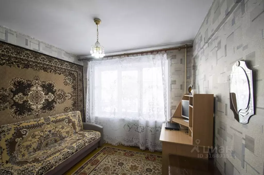 2-к кв. Омская область, Омск просп. Комарова, 27/2 (52.0 м) - Фото 2