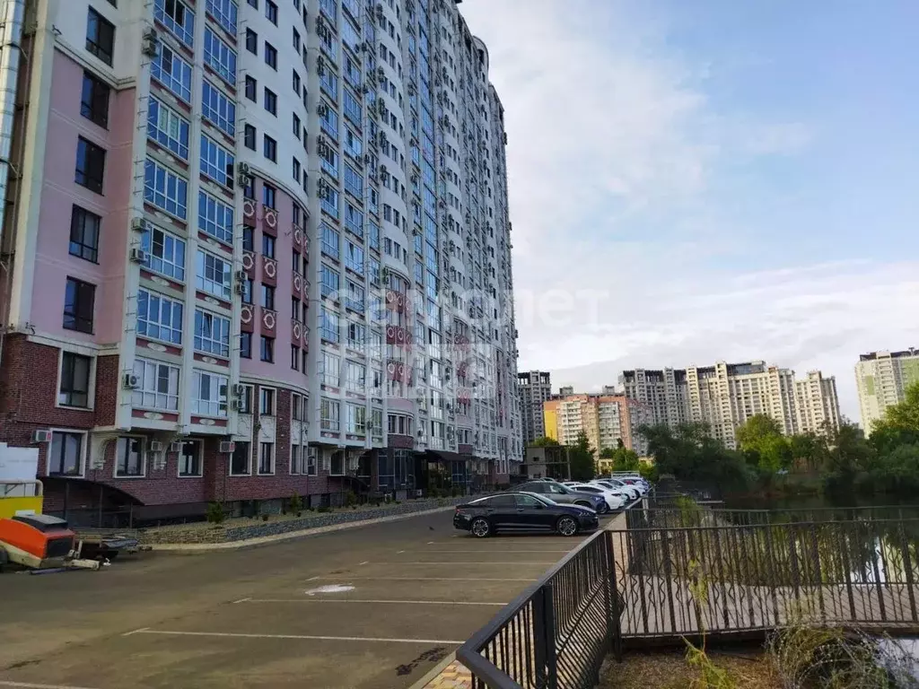 1-к кв. Краснодарский край, Краснодар ул. Черниговская, 1 (43.7 м) - Фото 0