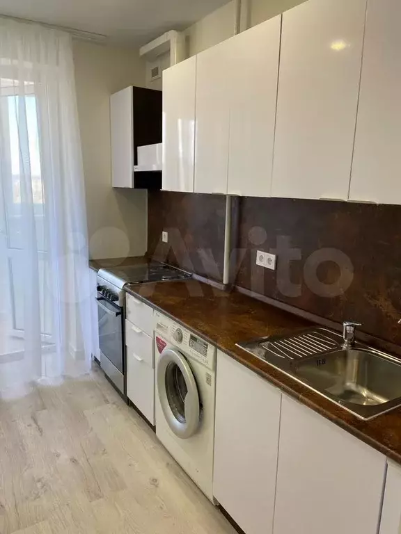 1-к. квартира, 38 м, 7/9 эт. - Фото 1