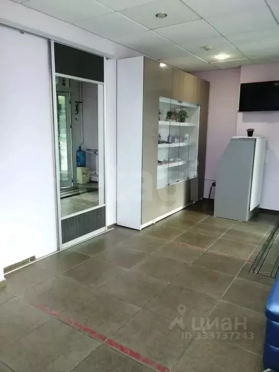 Помещение свободного назначения в Челябинская область, Пласт ... - Фото 1