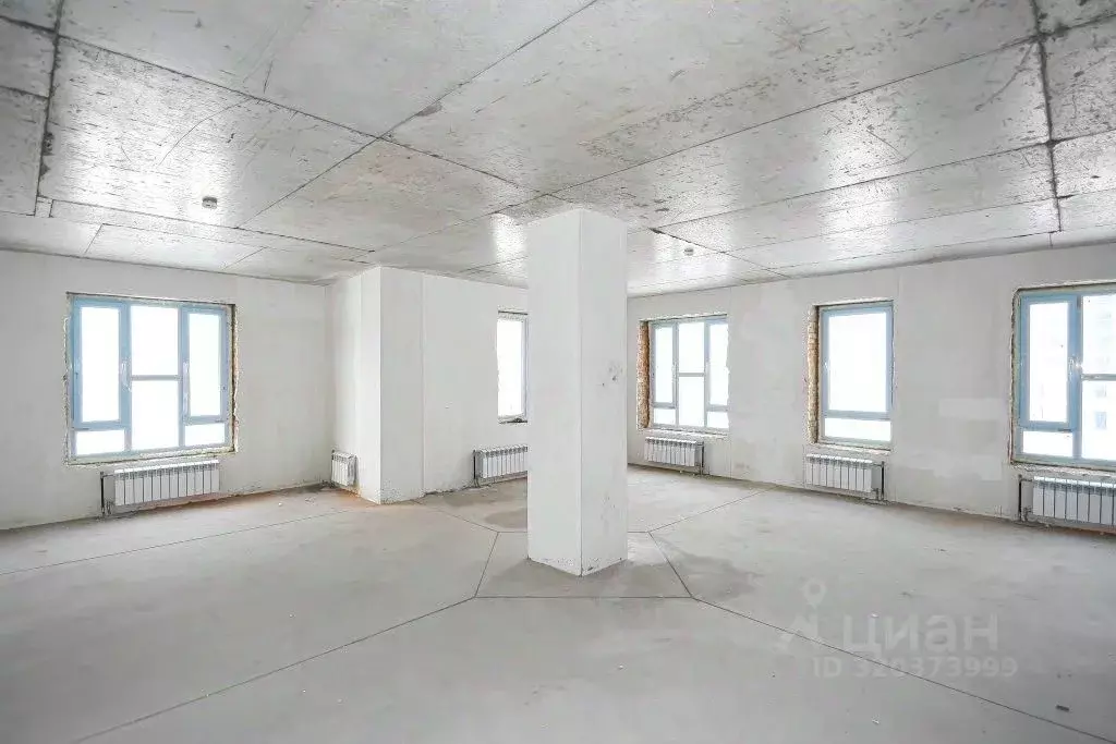 2-к кв. Омская область, Омск просп. Королева, 7 (70.2 м) - Фото 2