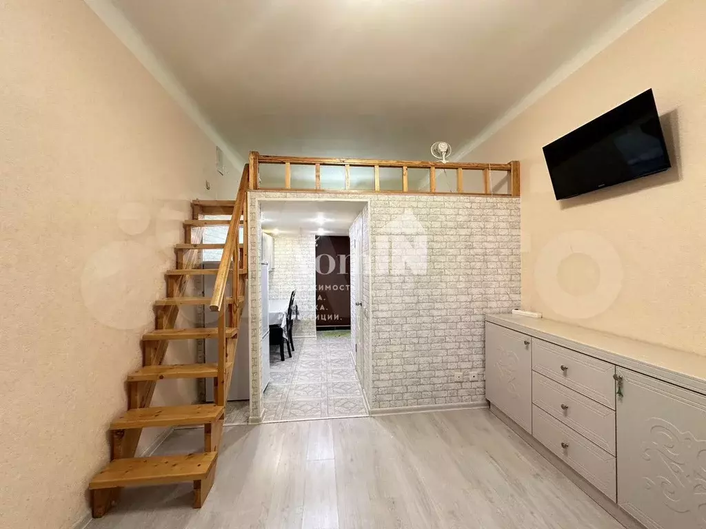 Комната 18,9 м в 9-к., 4/5 эт. - Фото 0