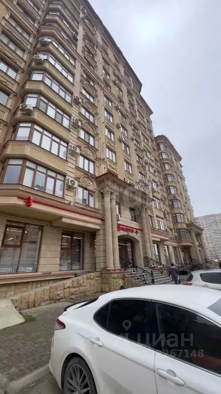 2-к кв. Дагестан, Каспийск ул. Молодежная, 8 (75.0 м) - Фото 1