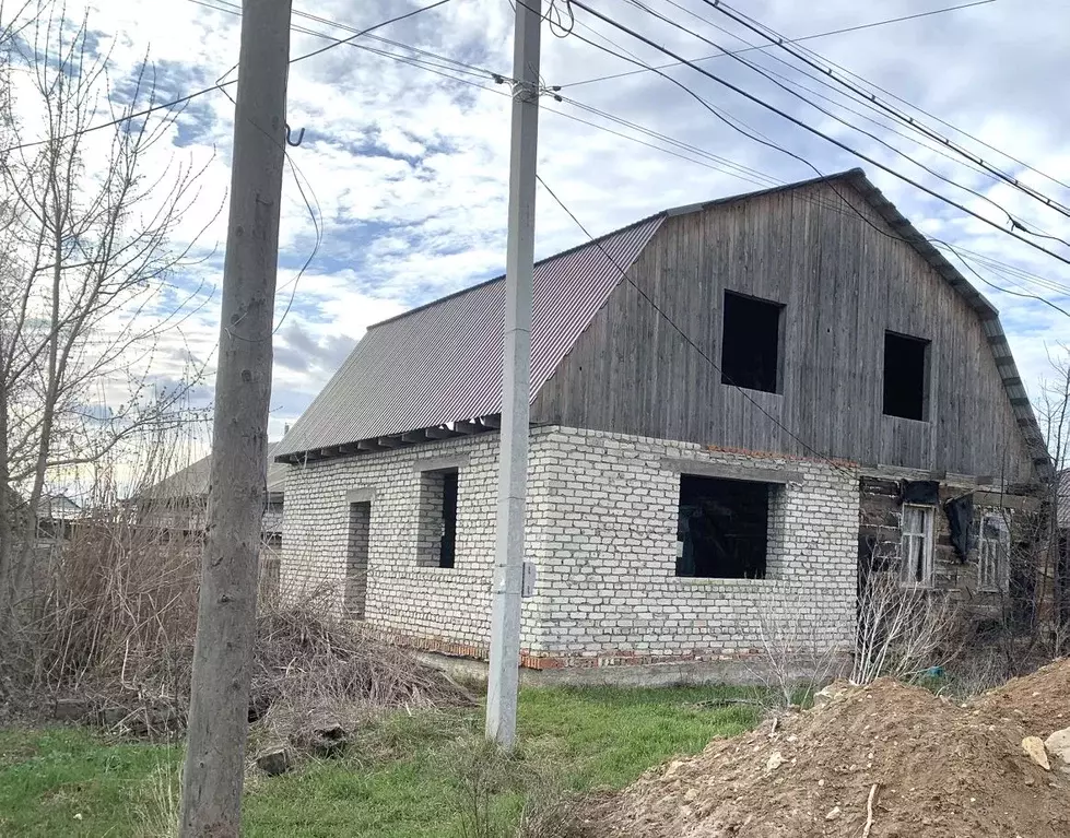 Дом в Саратовская область, Ершов ул. 60 лет Октября, 53 (61 м) - Фото 2