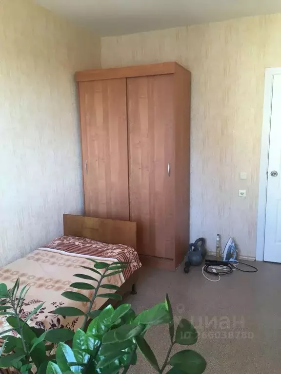 Комната Волгоградская область, Волгоград ул. Маршала Воронова, 10 ... - Фото 1