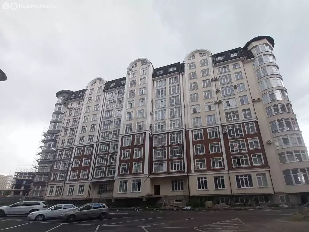 3-комнатная квартира: Нальчик, улица Тлостанова, 28Б (108.5 м) - Фото 2