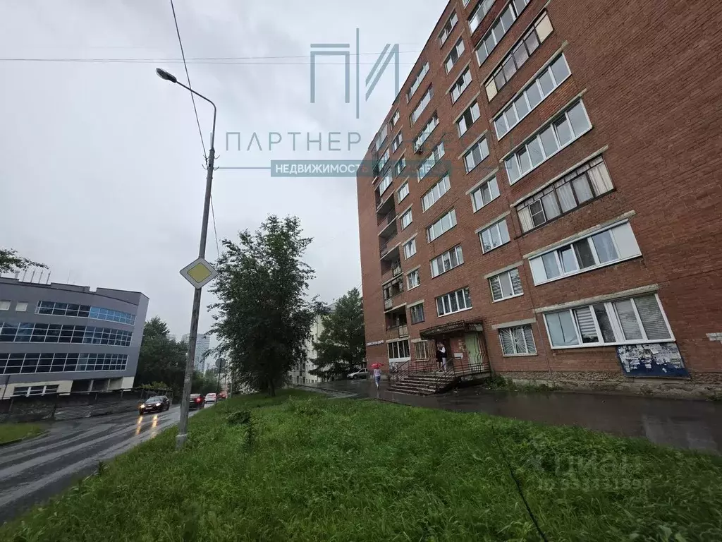 Помещение свободного назначения в Свердловская область, Екатеринбург ... - Фото 1