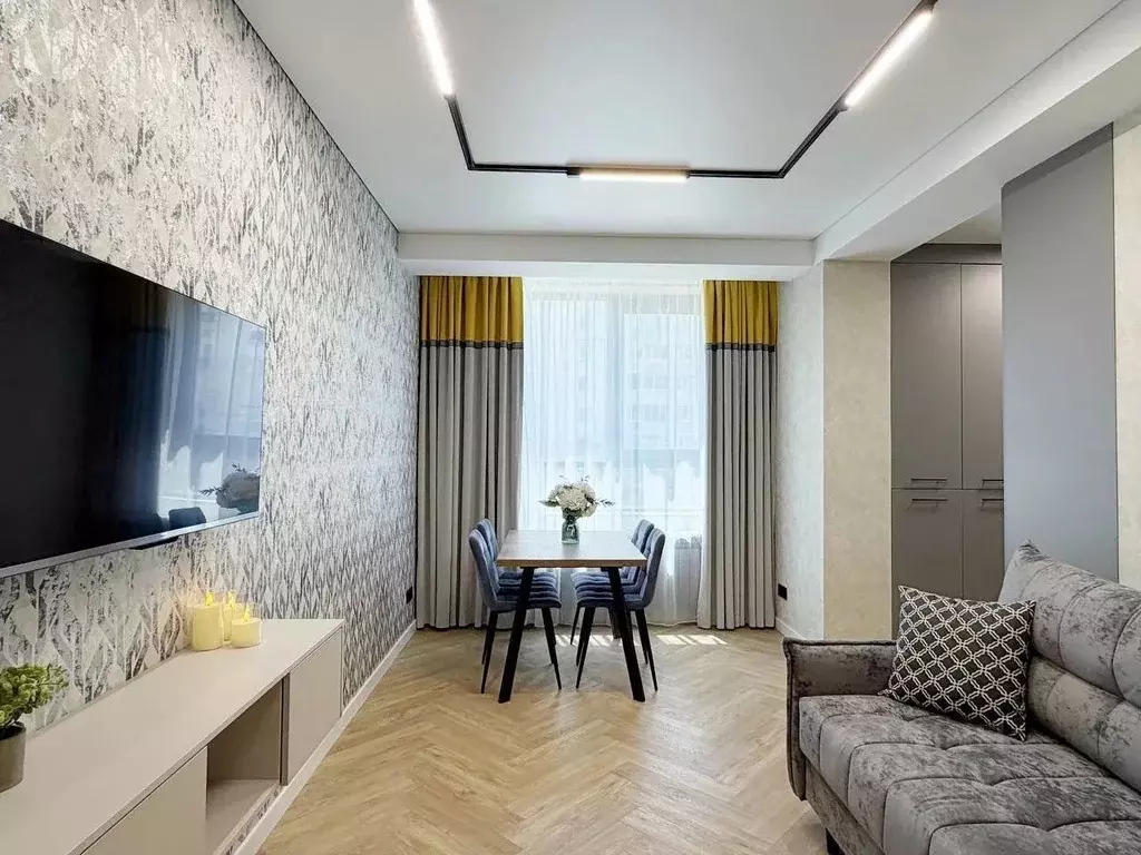 2-к кв. Севастополь ул. Адмирала Фадеева, 46Б (52.0 м) - Фото 1