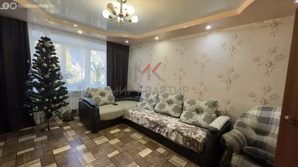 4-комнатная квартира: Республика Хакасия, рабочий посёлок Черёмушки, ... - Фото 1