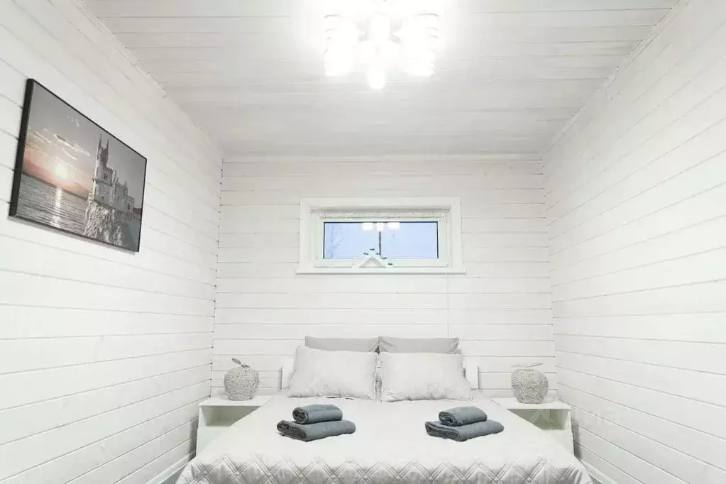 Дом в Карелия, Олонецкий район, Ильинское с/пос, с. Нурмойла ул. ... - Фото 1