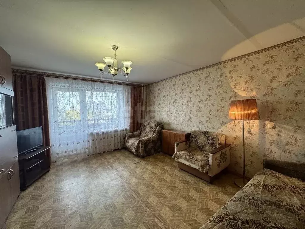 3-к кв. Брянская область, Брянск ул. Металлистов, 20 (71.4 м) - Фото 0
