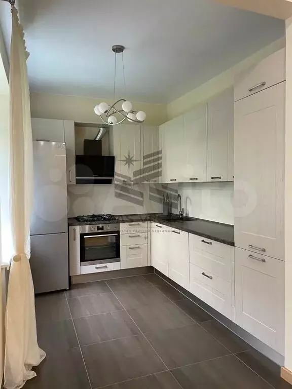 3-к. квартира, 80 м, 2/4 эт. - Фото 0
