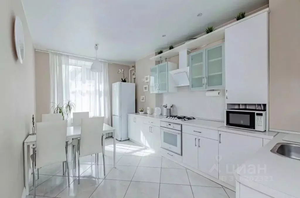2-к кв. Татарстан, Казань ул. Чернышевского, 16 (60.0 м) - Фото 1