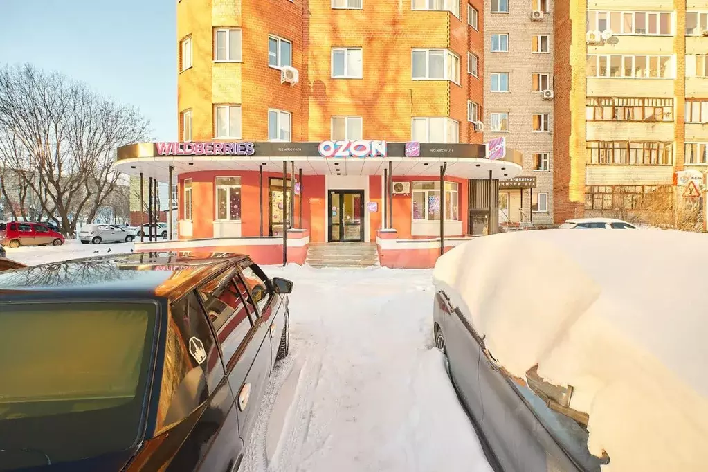 Помещение свободного назначения в Тюменская область, Тюмень ул. ... - Фото 1