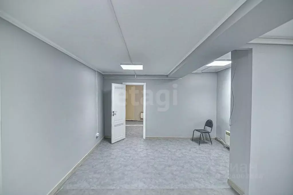 Офис в Сахалинская область, Южно-Сахалинск 7-й мкр, проезд Спортивный, ... - Фото 1