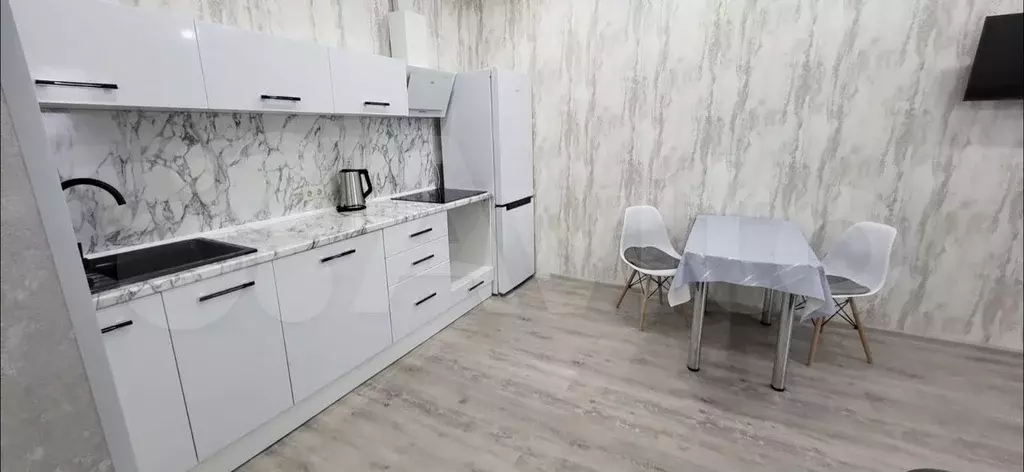 2-к. квартира, 40 м, 8/11 эт. - Фото 1