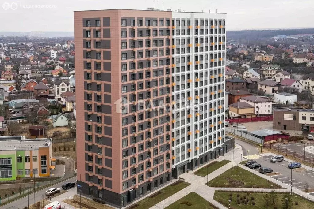 3-комнатная квартира: посёлок Развилка, 52к2 (66.6 м) - Фото 1